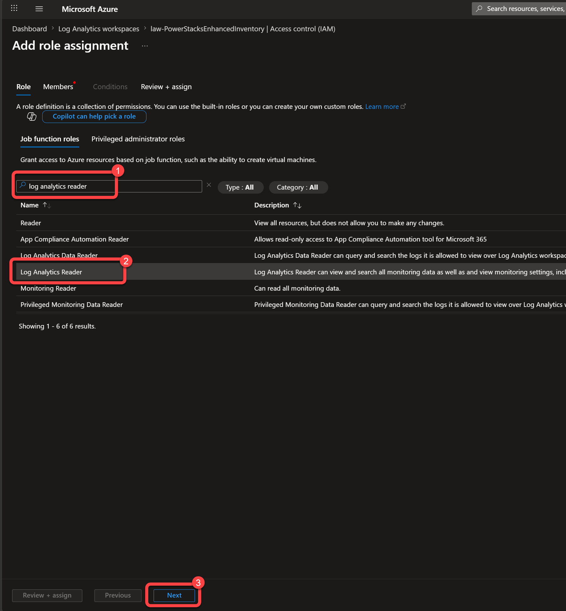 Selecting the Log Analytics Reader role
